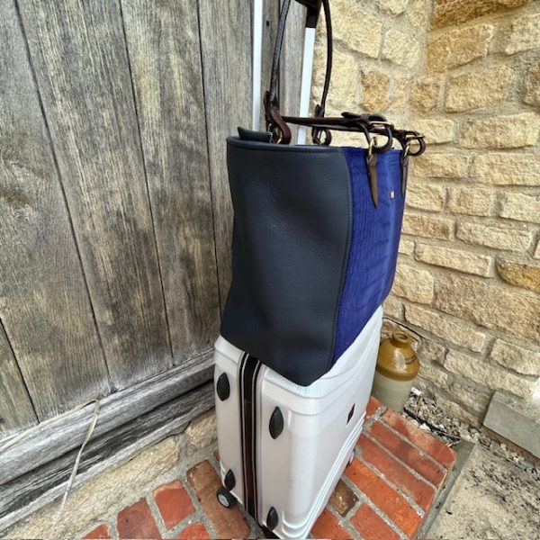 KN  Cobalt/Navy Gatcombe (XL Travel) Bag - Image 2